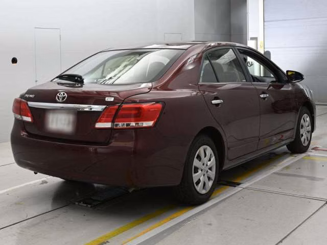 TOYOTA PREMIO