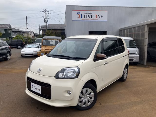 TOYOTA PORTE