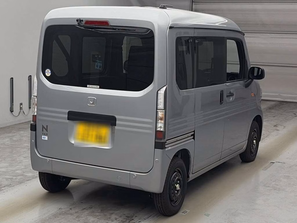 HONDA N-VAN