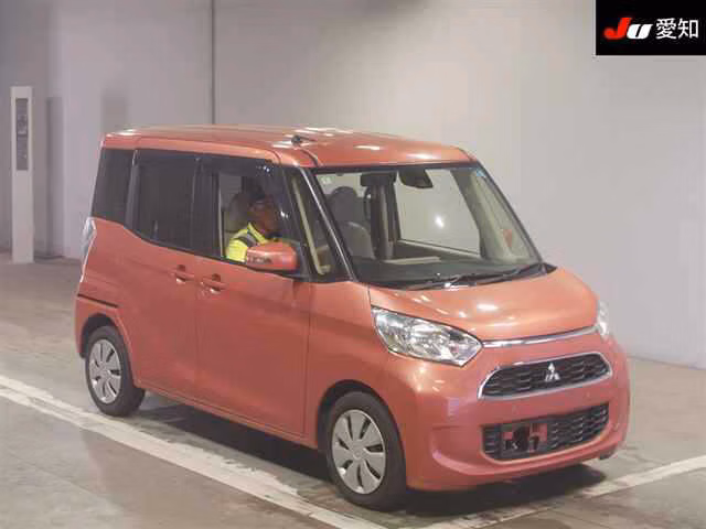 MITSUBISHI EK SPACE