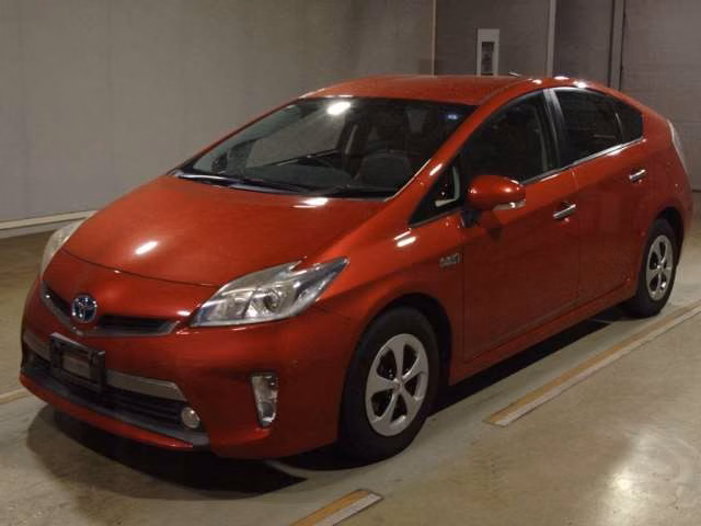 Toyota Prius PHV