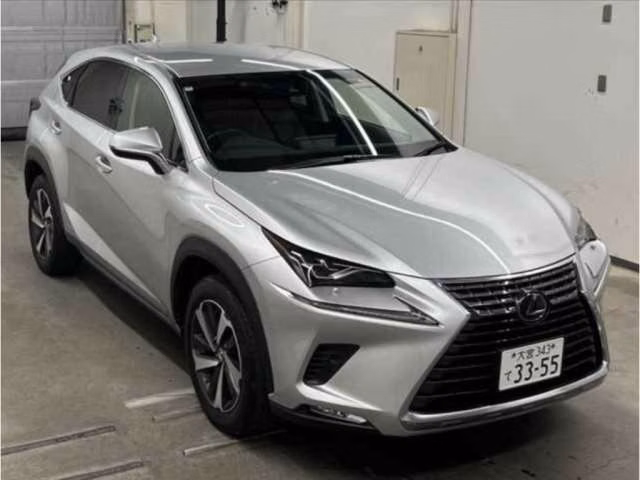 Lexus NX300h