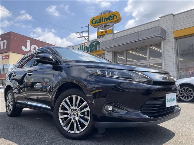TOYOTA HARRIER