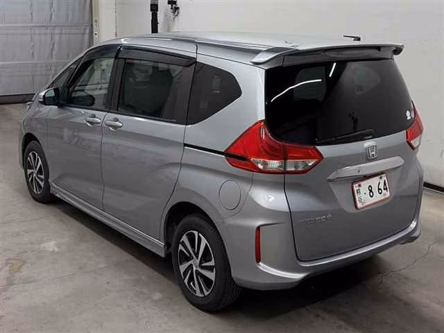 HONDA FREED+