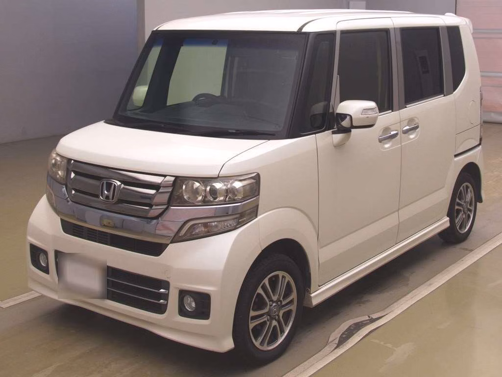 HONDA N-BOX