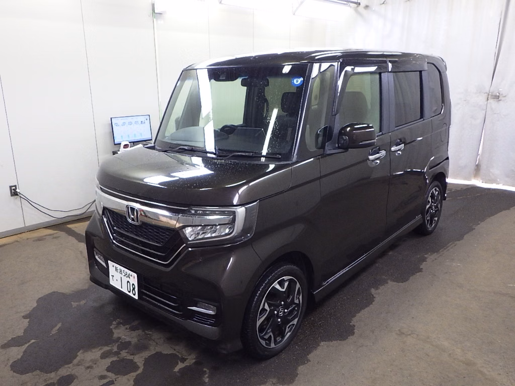 HONDA N-BOX