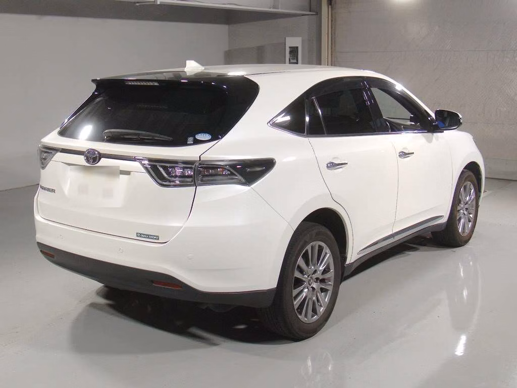 TOYOTA HARRIER