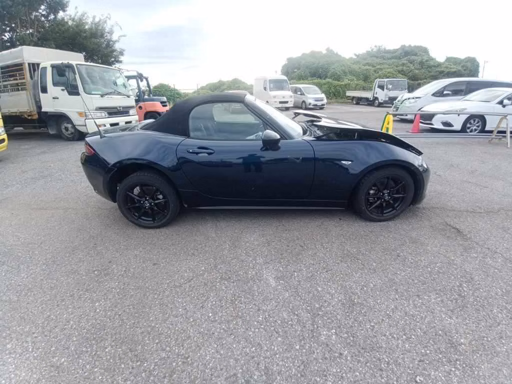 MAZDA MX-5