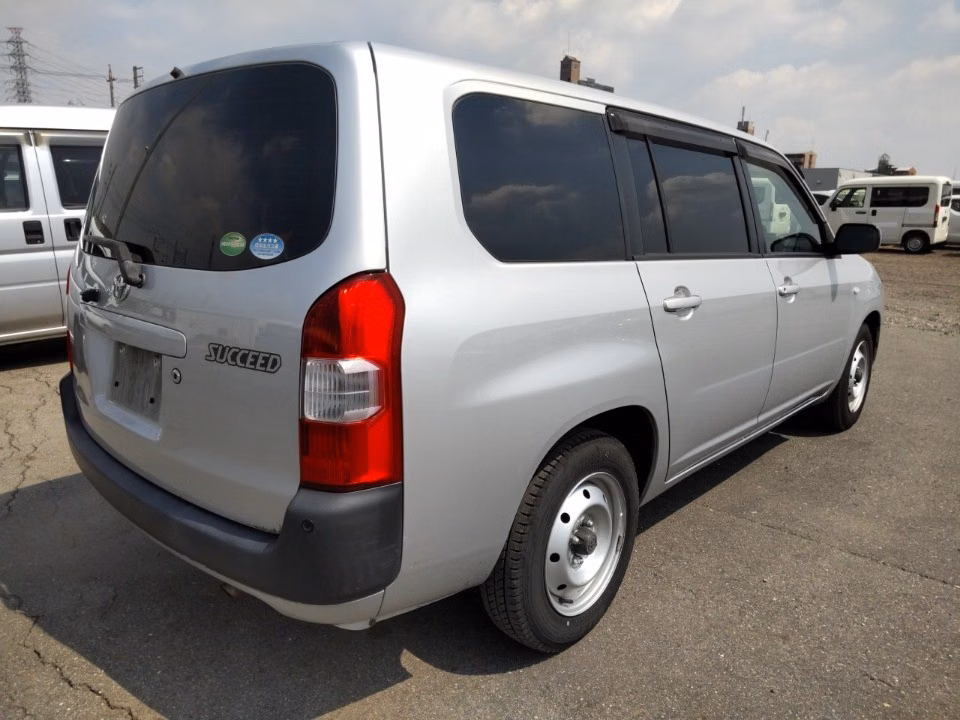 TOYOTA PROBOX