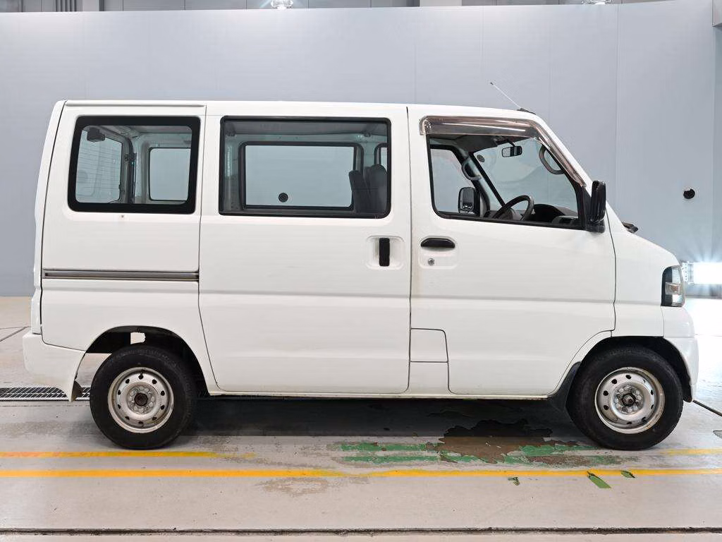 MITSUBISHI MINICAB