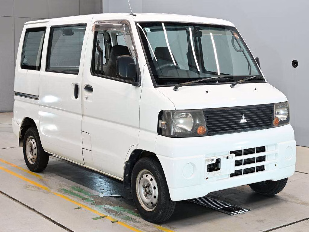 MITSUBISHI MINICAB