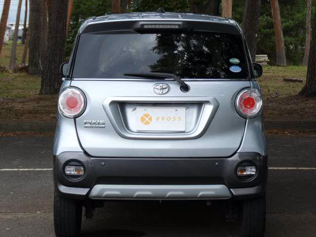 TOYOTA PIXIS JOY