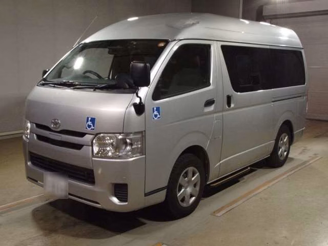 Toyota Regius Ace