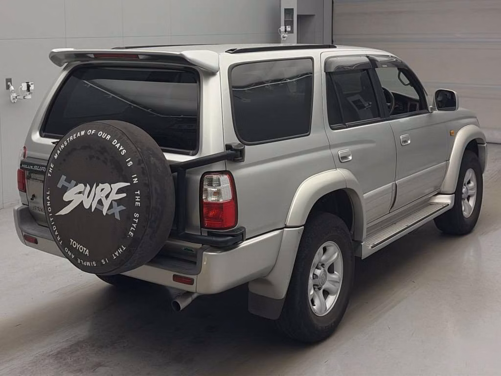 TOYOTA HILUX SURF