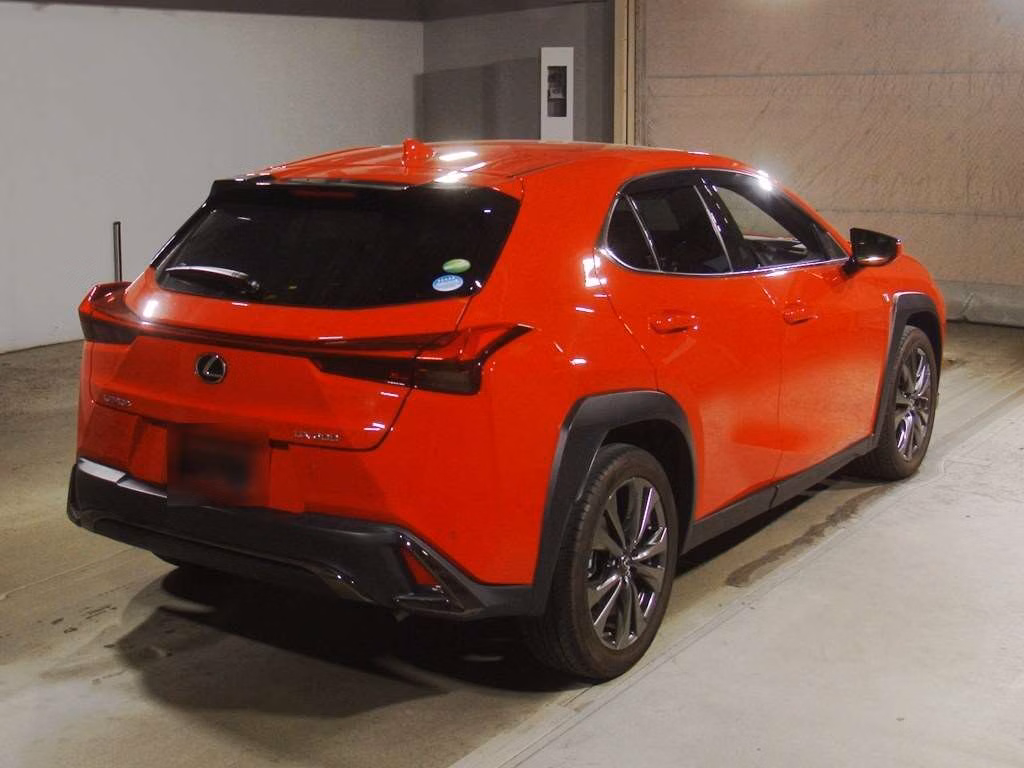 LEXUS UX200