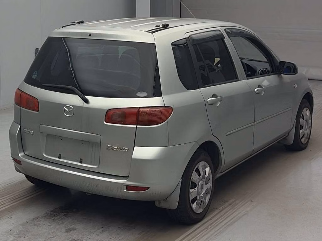 MAZDA DEMIO