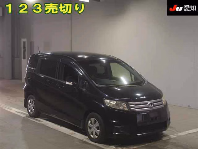Honda Freed Spike