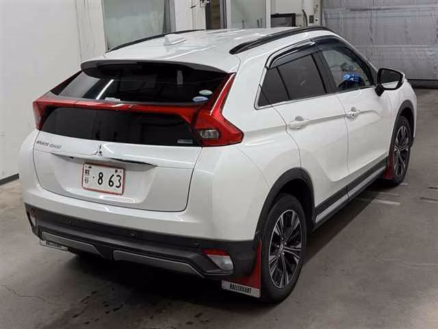 MITSUBISHI ECLIPSE CROSS