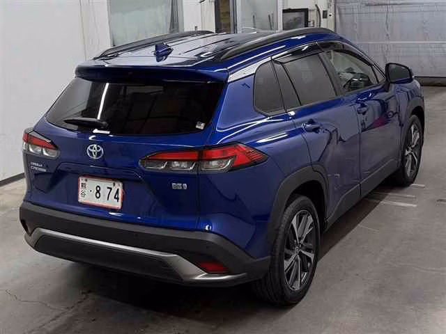 TOYOTA COROLLA CROSS