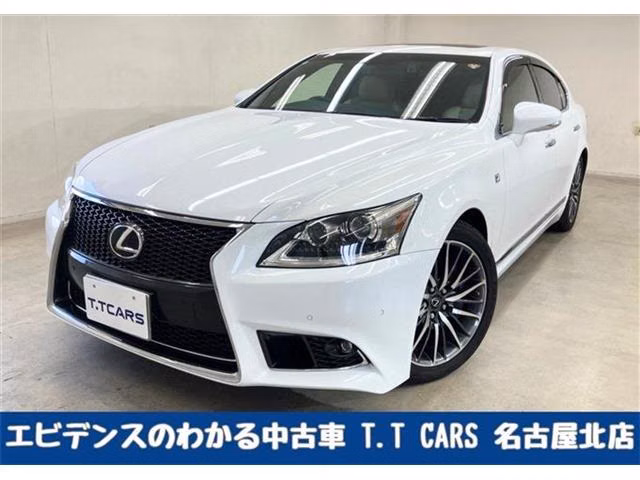 Lexus LS460