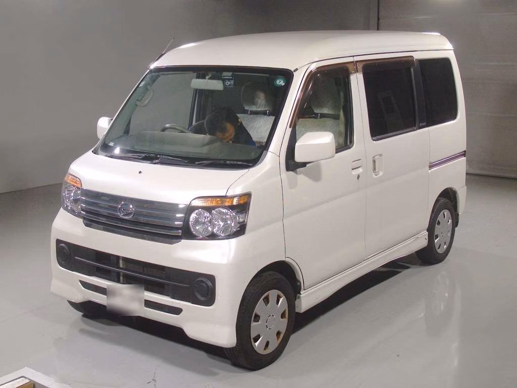 DAIHATSU ATRAI