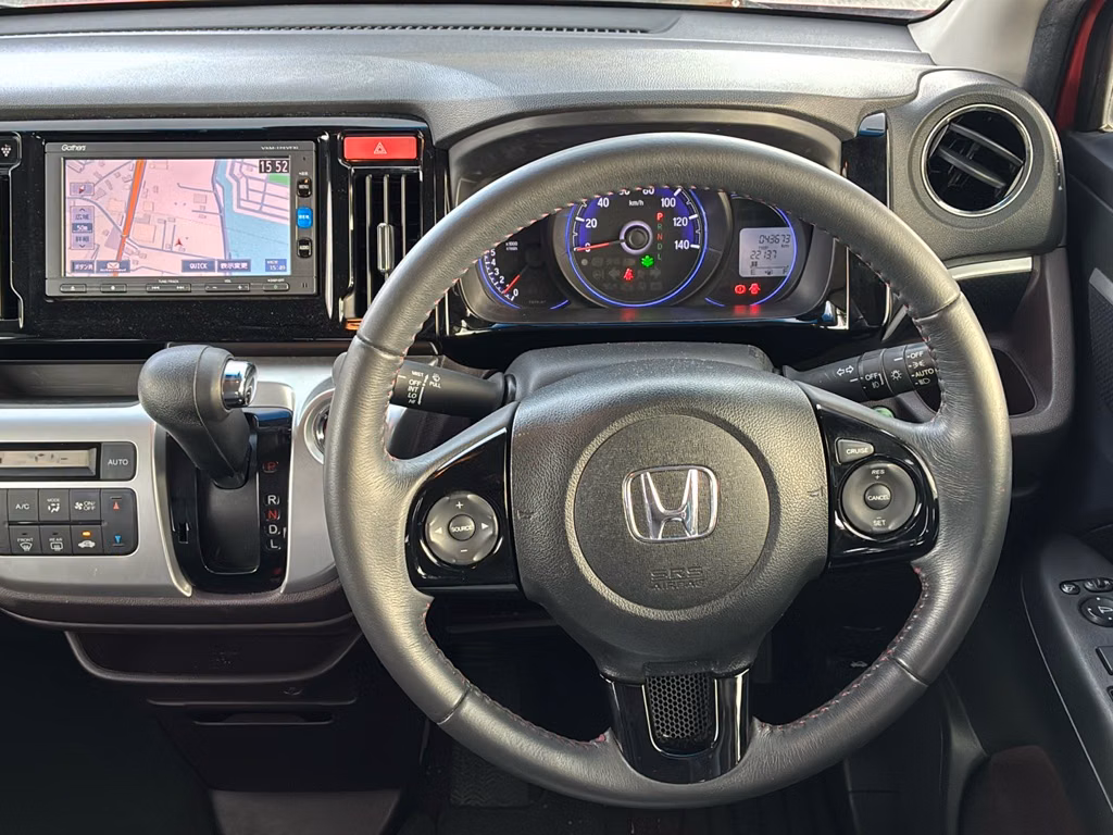 HONDA N-WGN