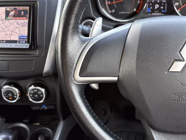 MITSUBISHI RVR