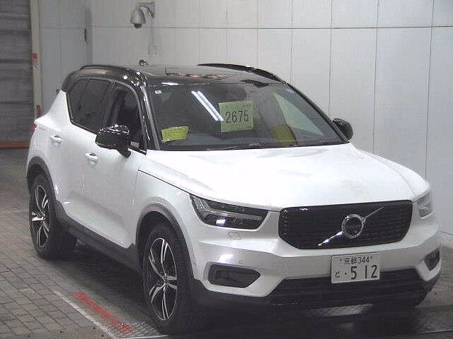 Volvo XC40
