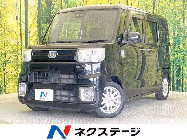 DAIHATSU WAKE