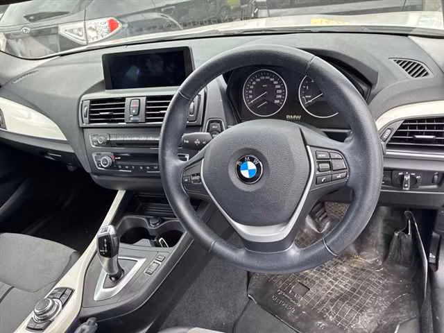 BMW 1-SERIES
