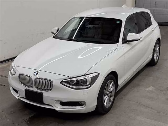 BMW 1-SERIES