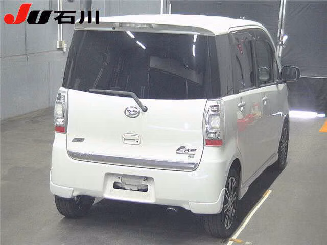 DAIHATSU TANTO EXE