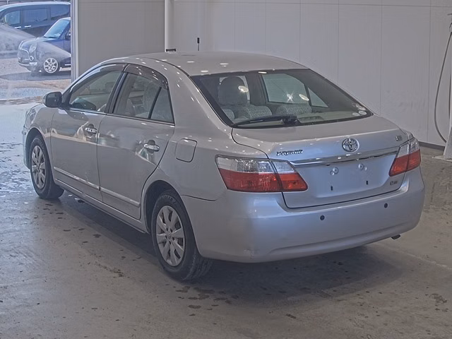 TOYOTA PREMIO