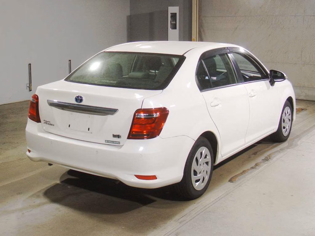 TOYOTA COROLLA AXIO
