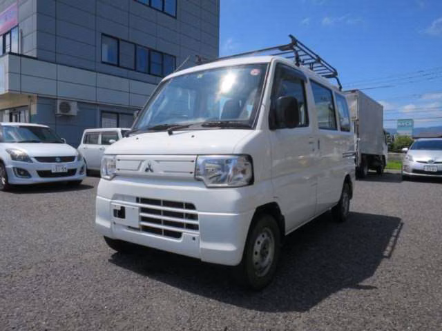 MITSUBISHI MINICAB