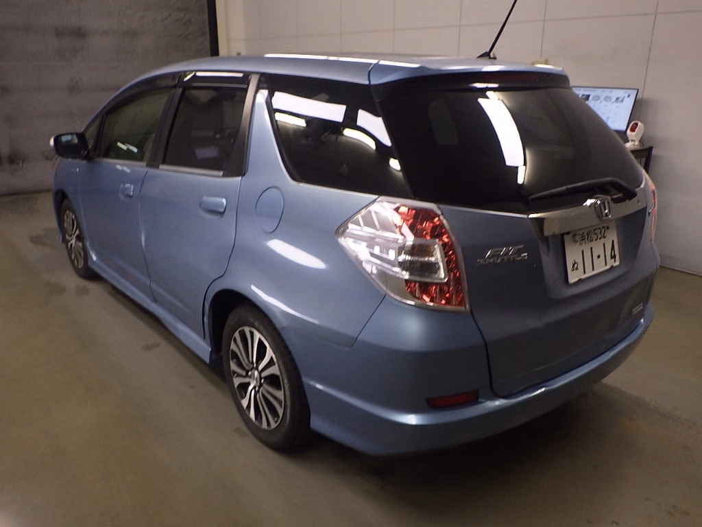 HONDA FIT SHUTTLE
