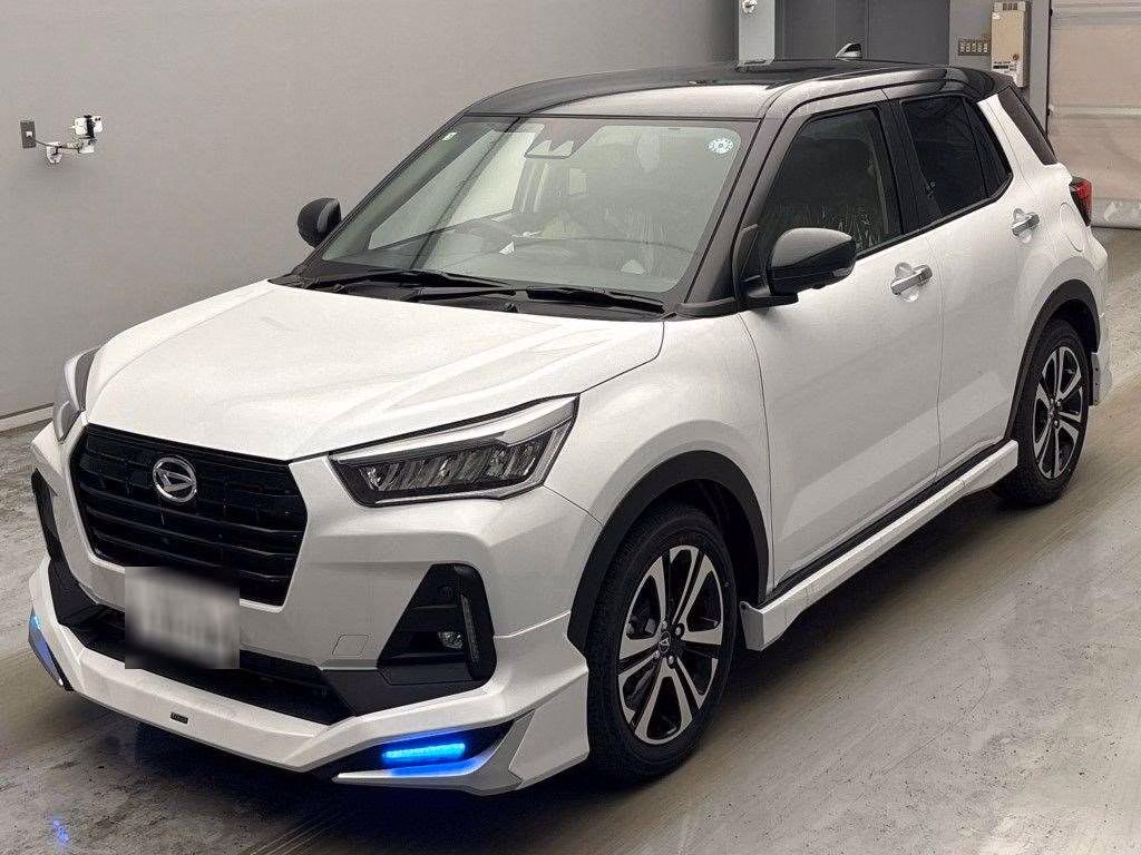 DAIHATSU ROCKY