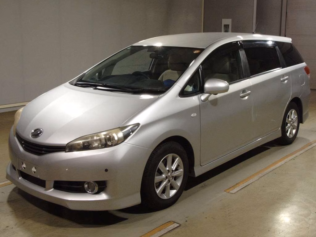 TOYOTA WISH