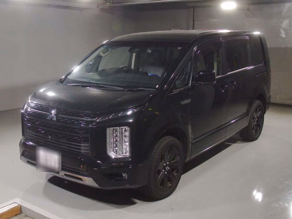 MITSUBISHI DELICA D:5
