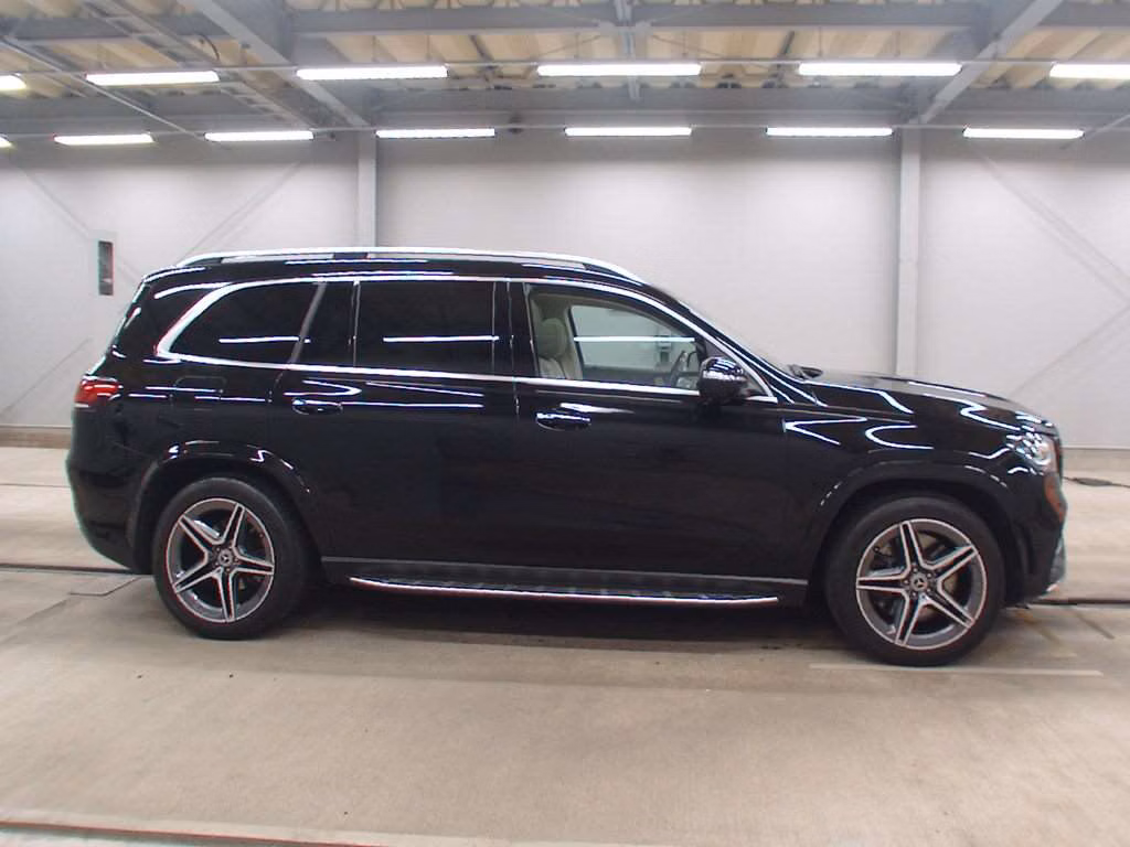 MERCEDES-BENZ GLS-CLASS