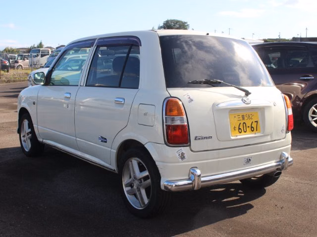 DAIHATSU MIRA GINO