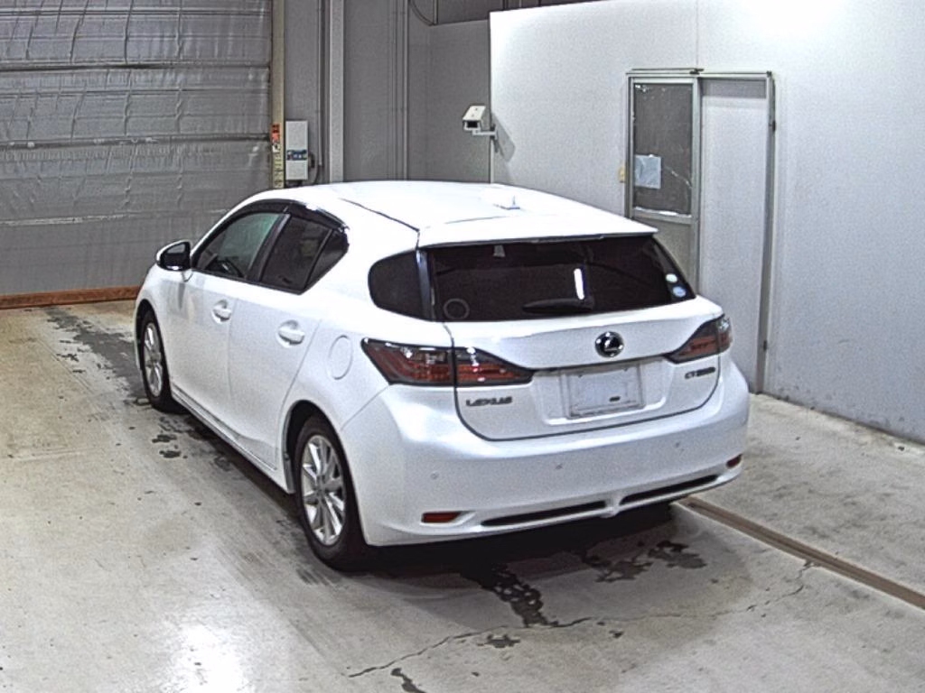 LEXUS CT200H