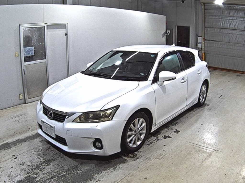 LEXUS CT200H