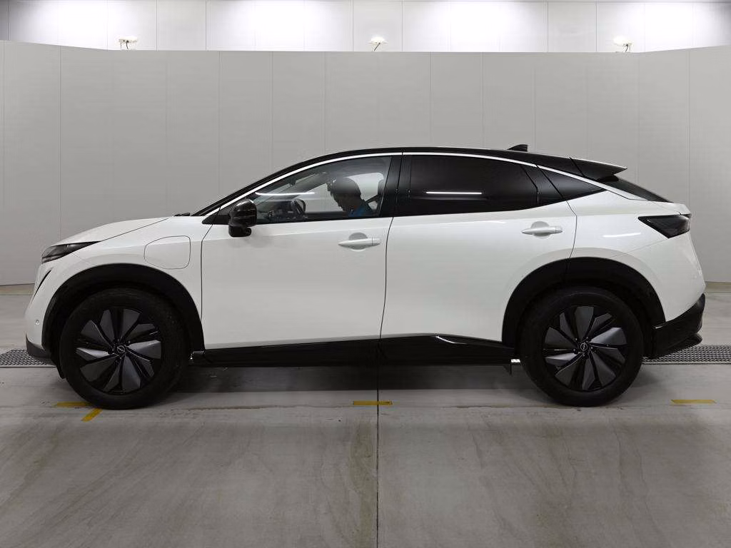NISSAN ARIYA