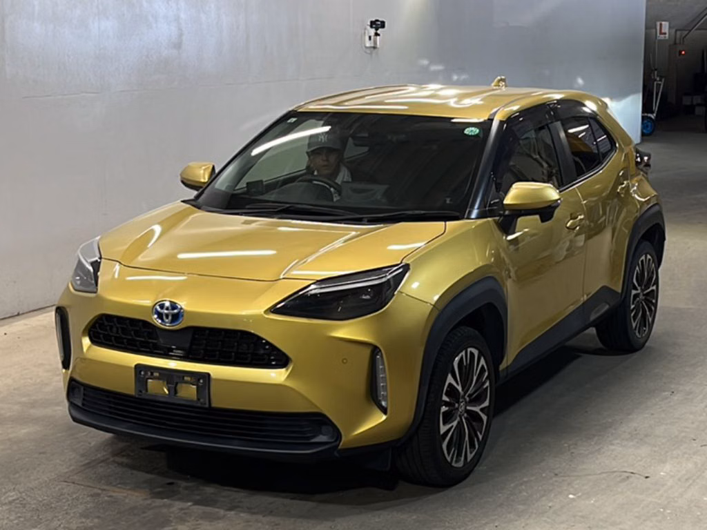 TOYOTA YARIS CROSS