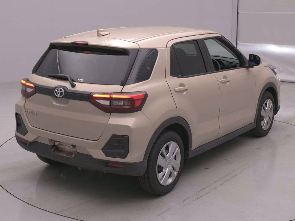 TOYOTA RAIZE