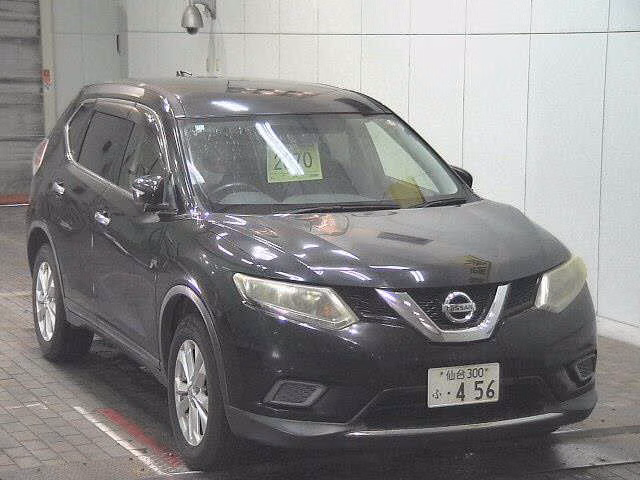 NISSAN X-TRAIL