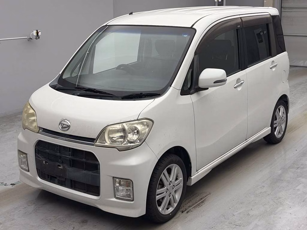 DAIHATSU TANTO EXE