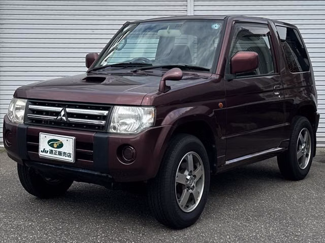 MITSUBISHI PAJERO MINI