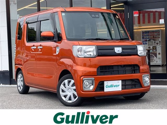 DAIHATSU WAKE
